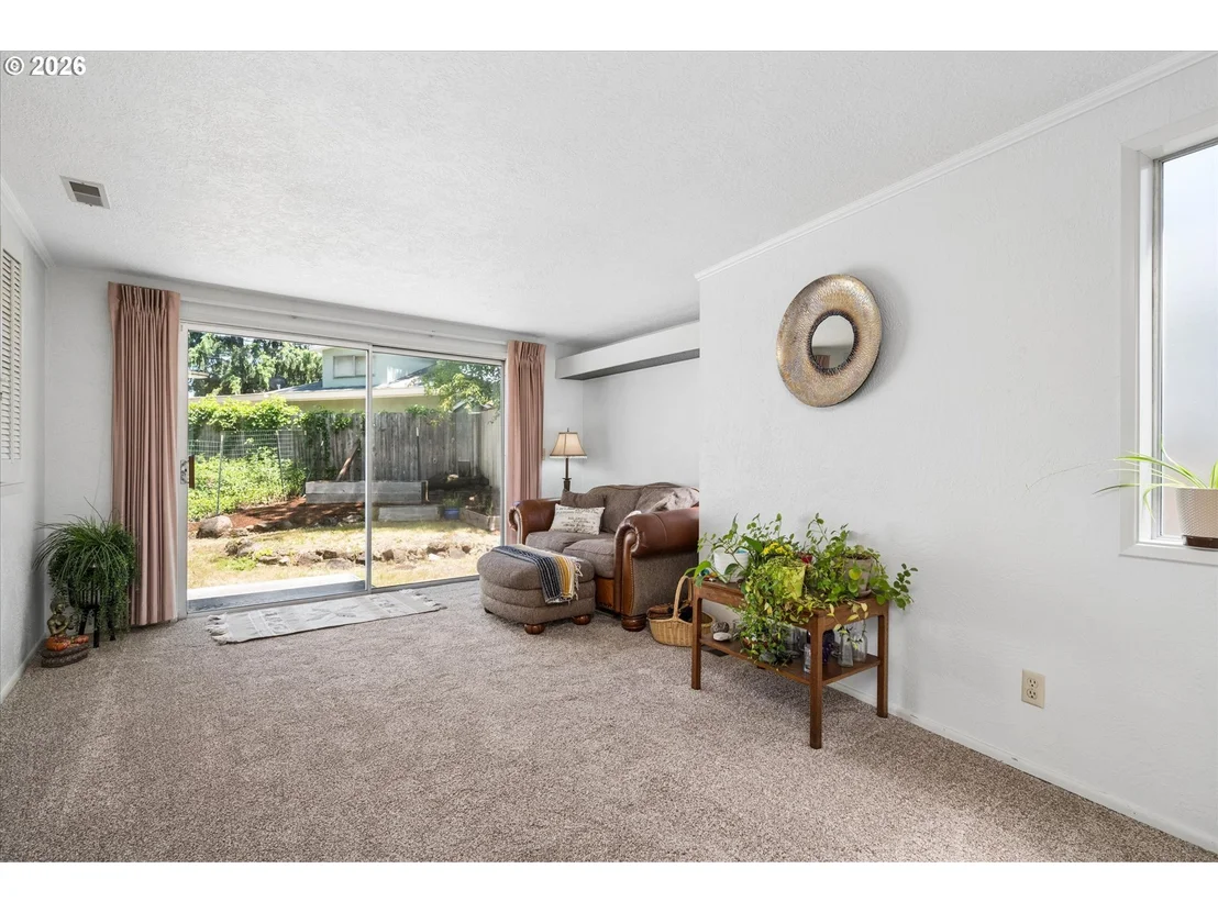 Photo of 190 W 36TH AVE