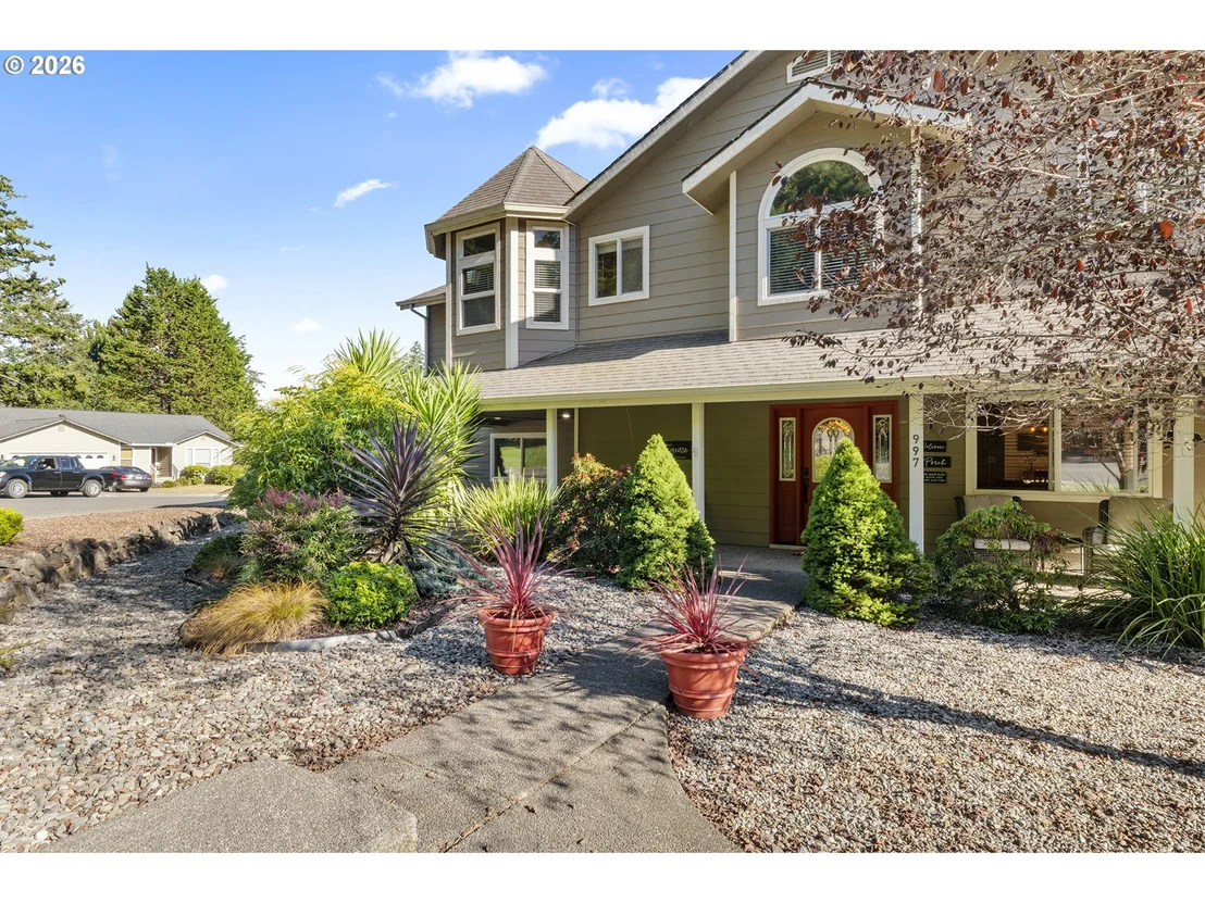 Photo of 997 KRISTA LN