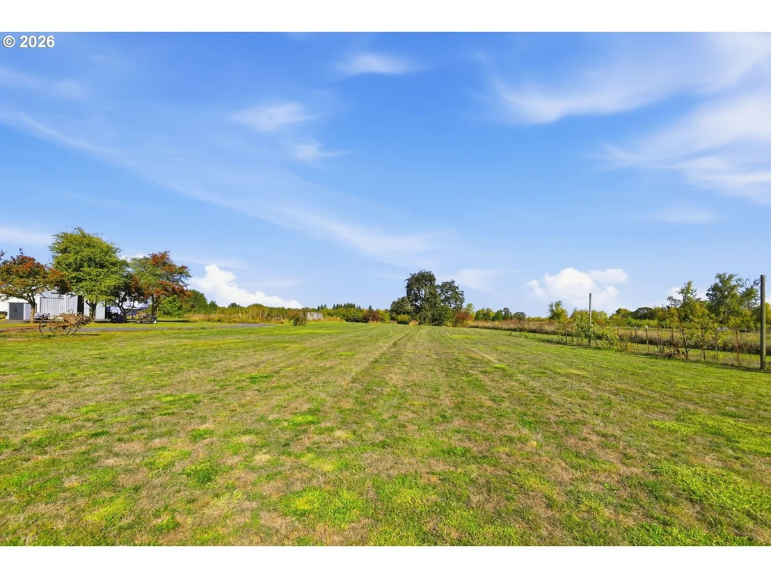 Photo of 32565 BOSTON MILL DR