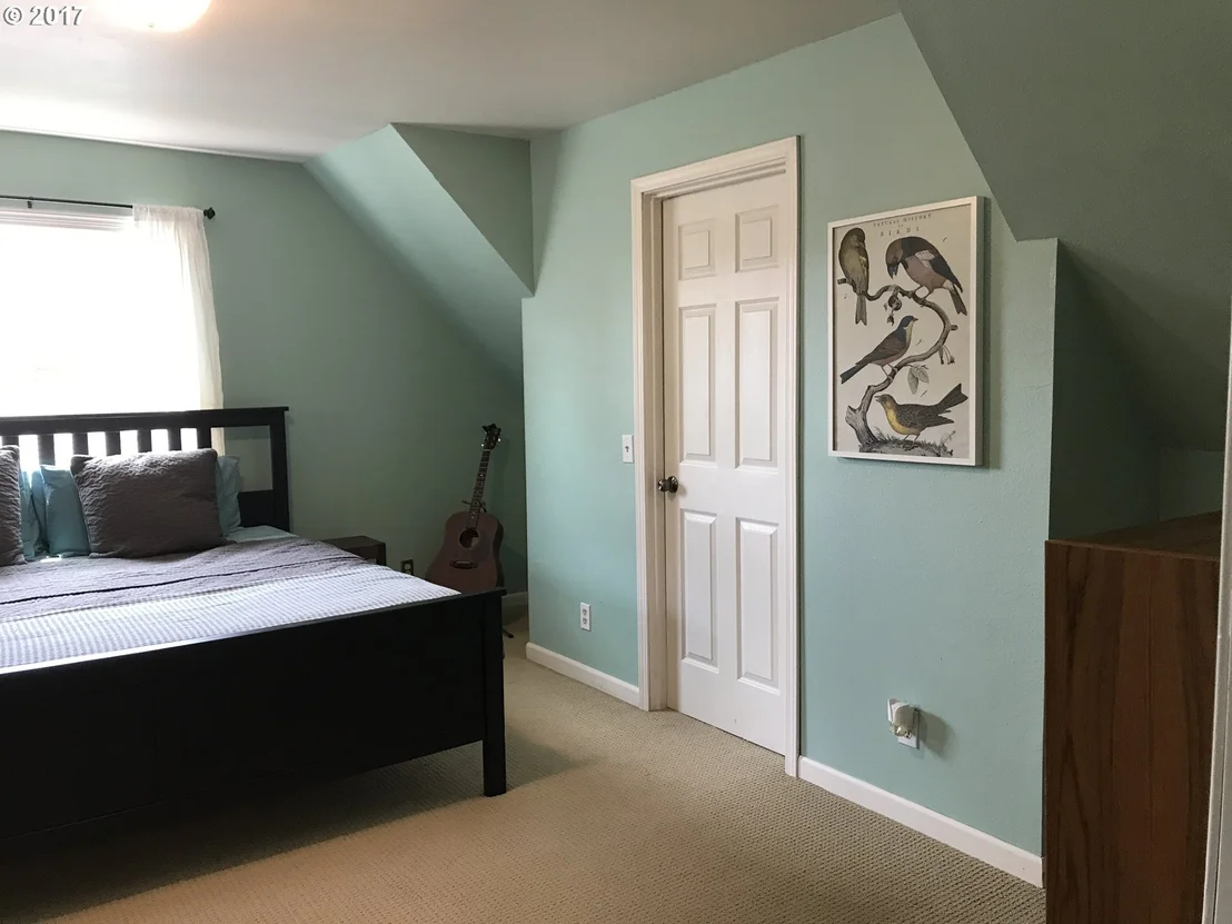 Photo of 1352 MILL ST