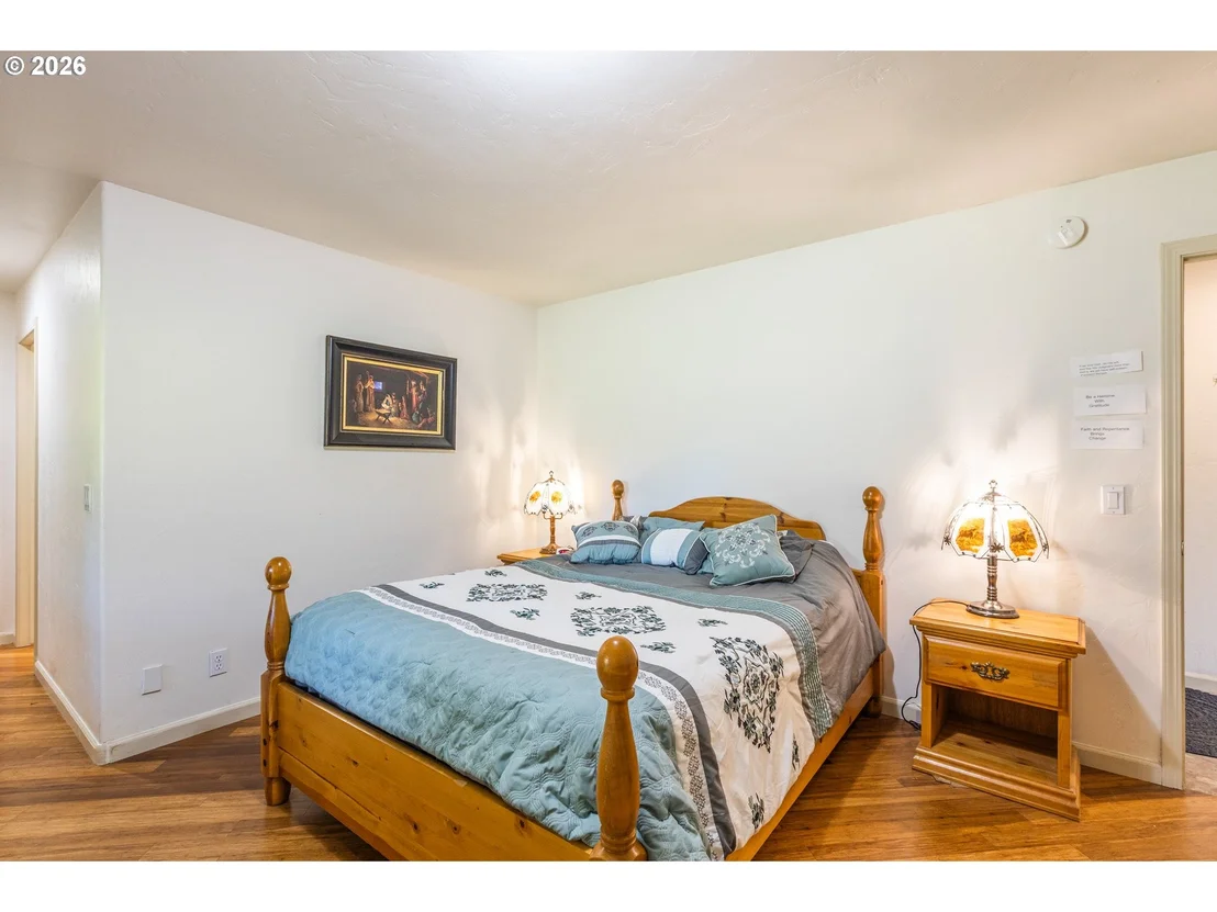 Photo of 757 ECHO DR