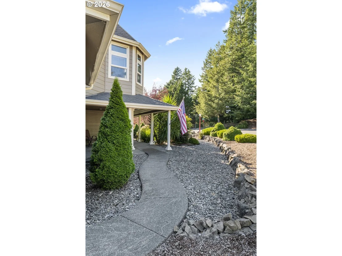 Photo of 997 KRISTA LN