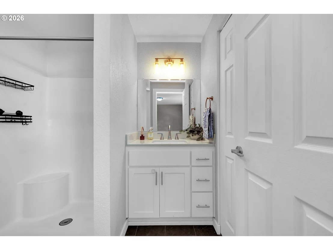 Photo of 326 38TH PL