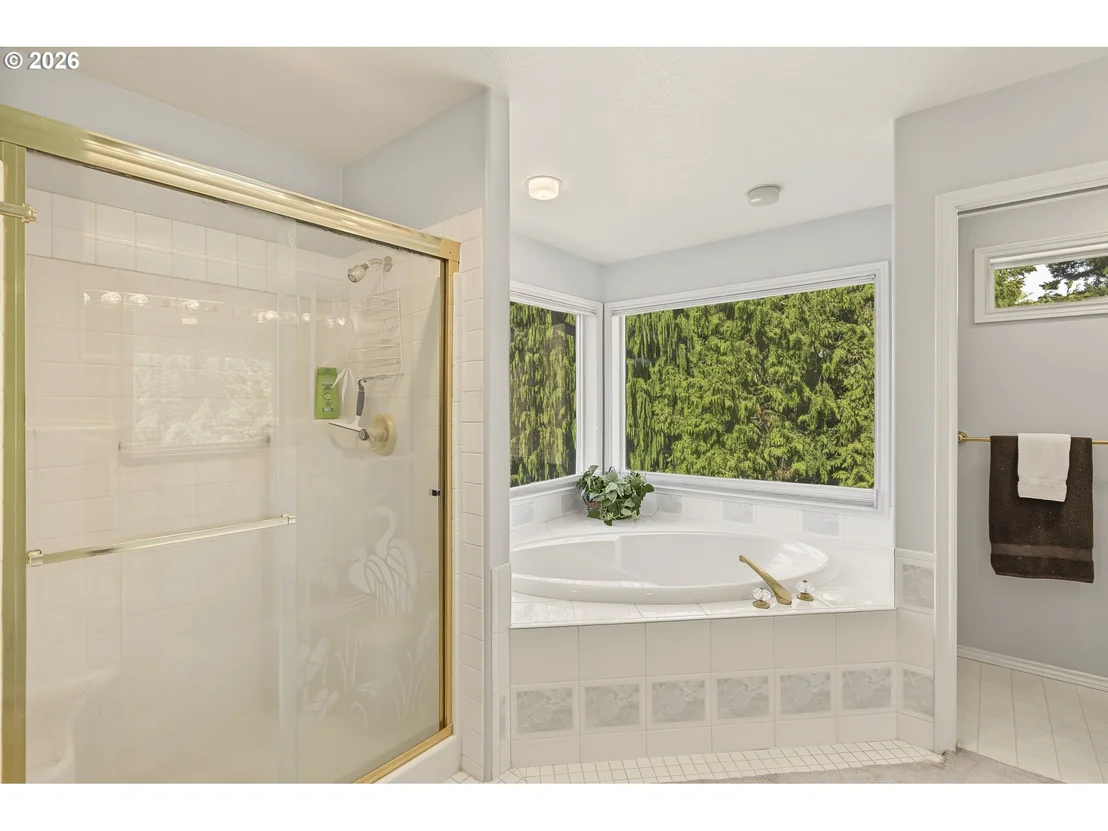 Photo of 501 NW MAWRCREST PL
