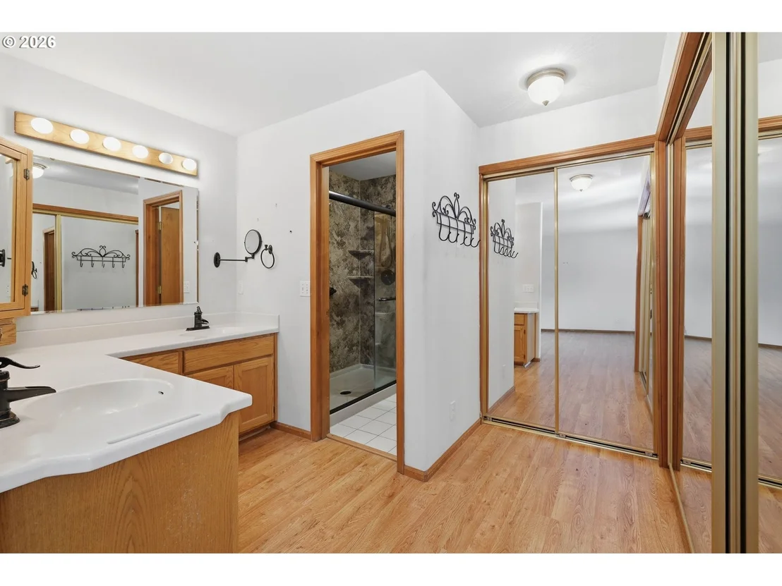 Photo of 1140 MOLLY LN