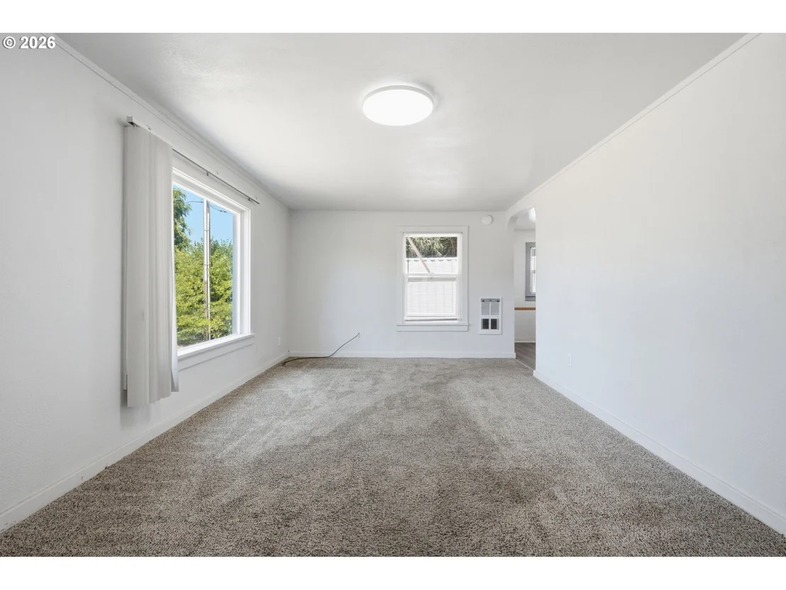 Photo of 595 S 47TH ST