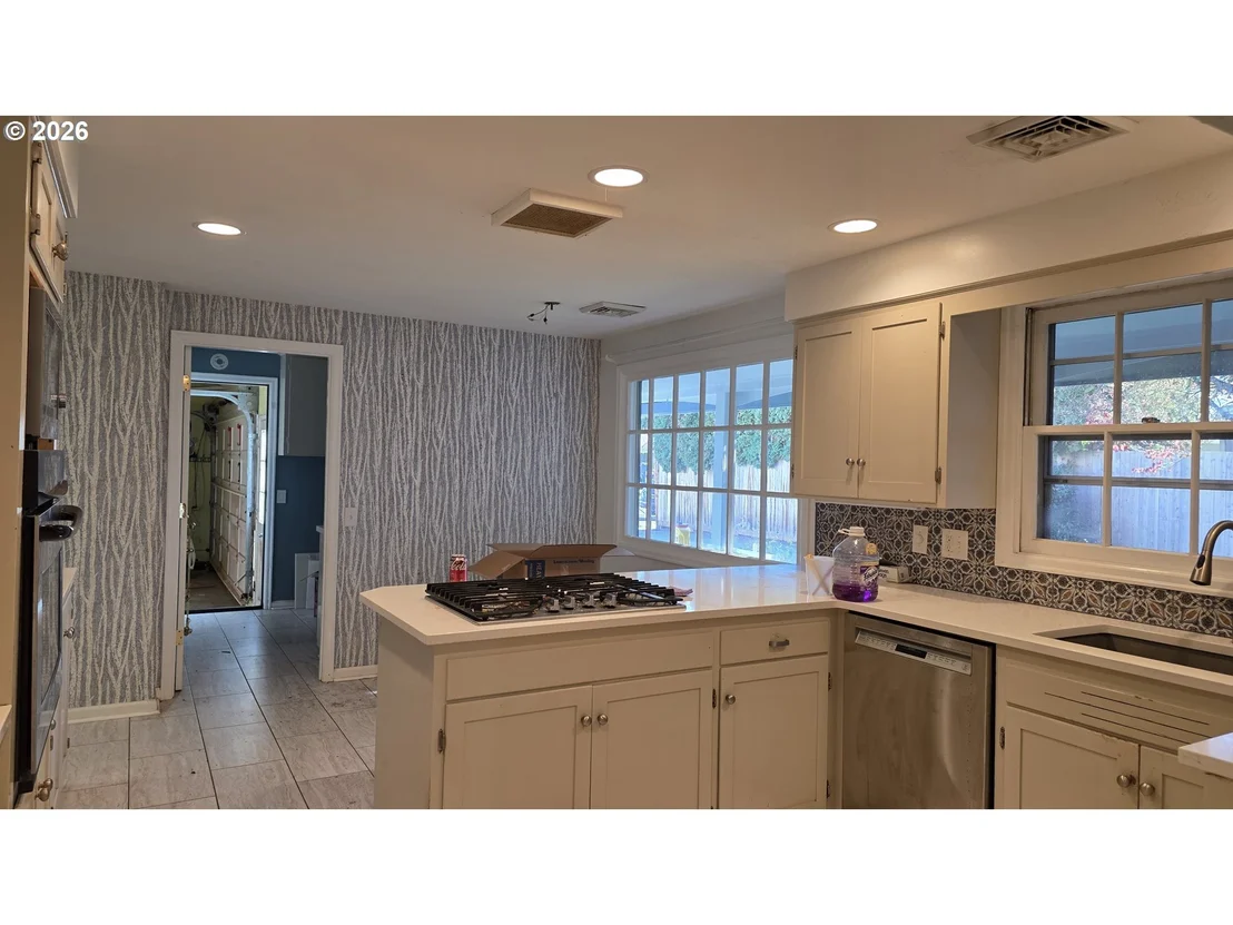 Photo of 551 SHIRE CT