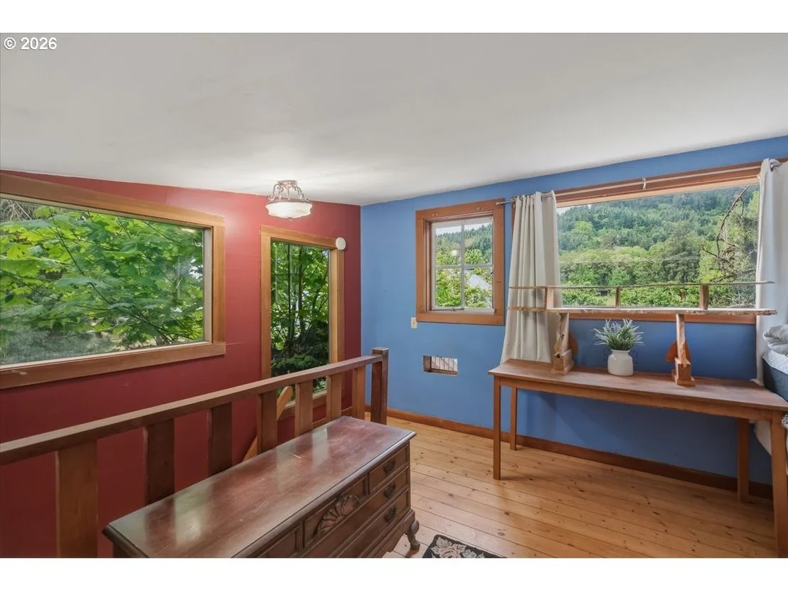 Photo of 25159 GRANGE HALL RD
