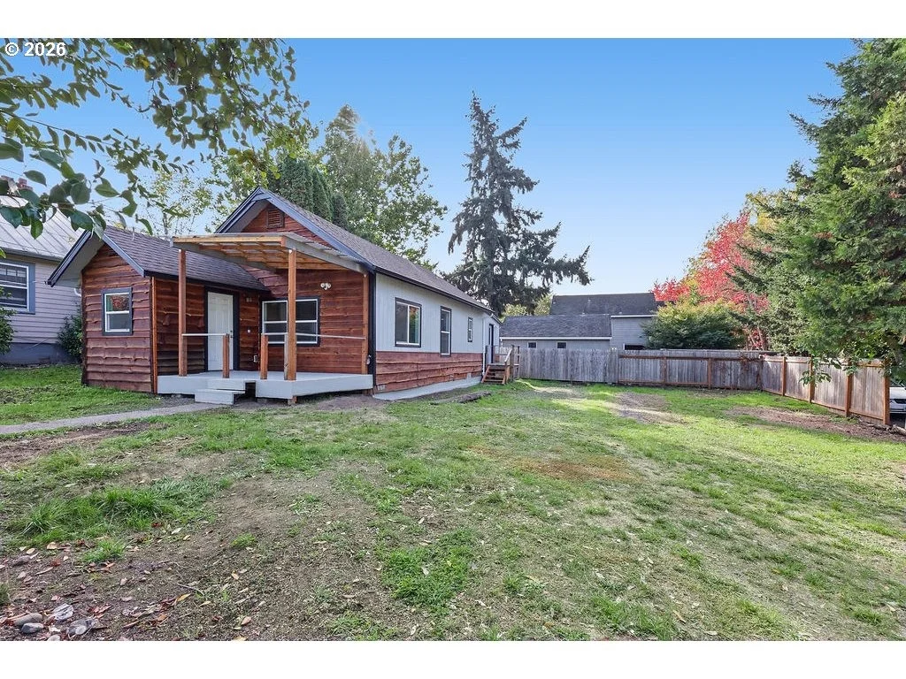 Photo of 140 HANSEN LN