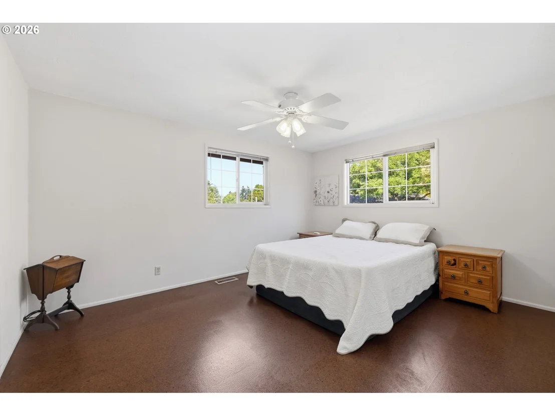 Photo of 4700 THUNDERBIRD ST