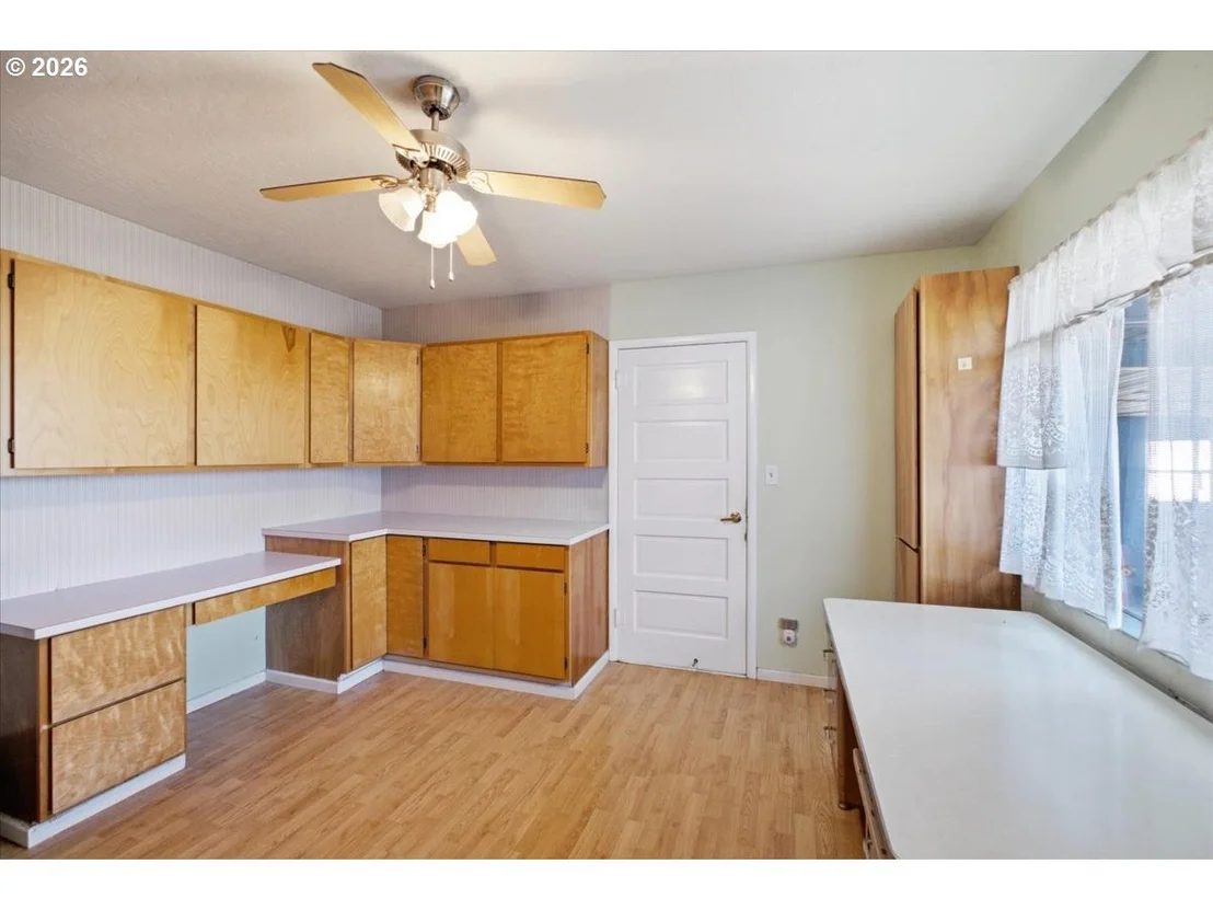 Photo of 34976 KAMPH DR