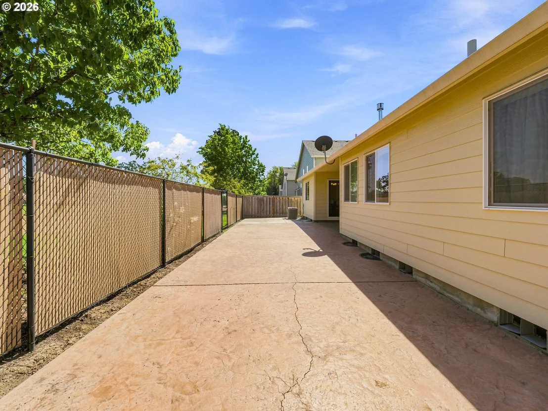 Photo of 559 ANDRIAN CT