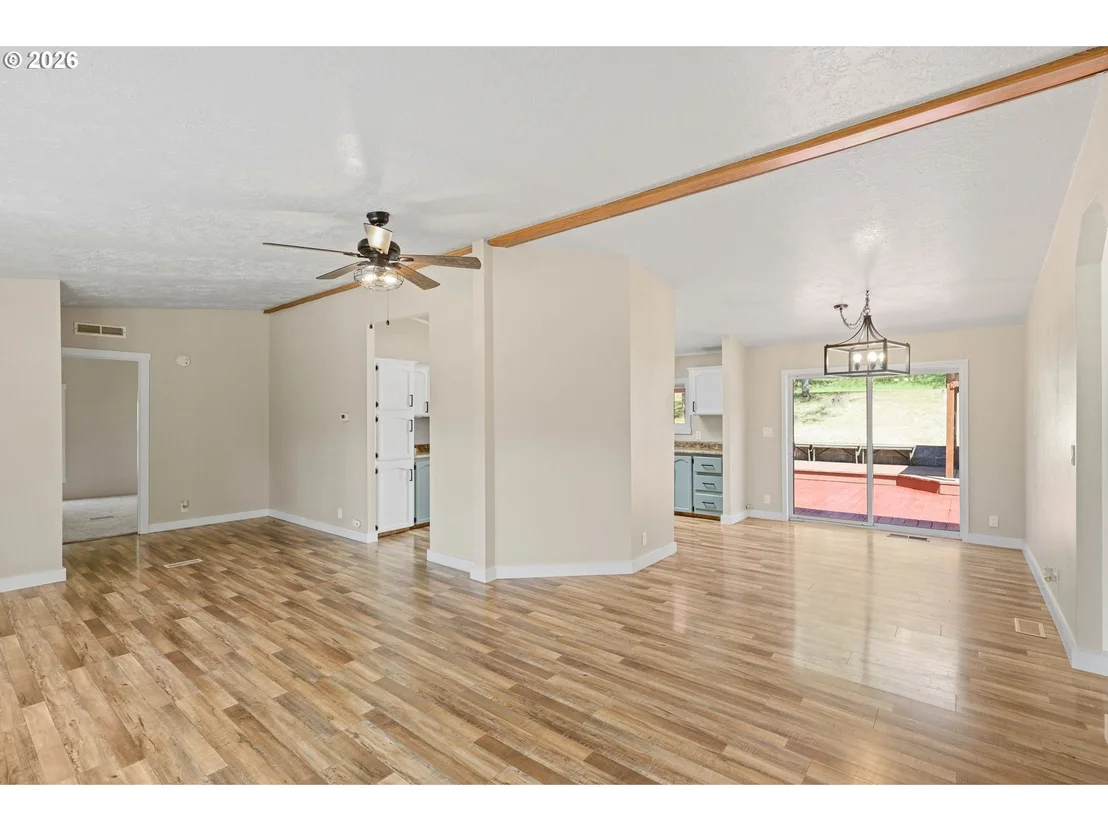 Photo of 235 DEARING WAY
