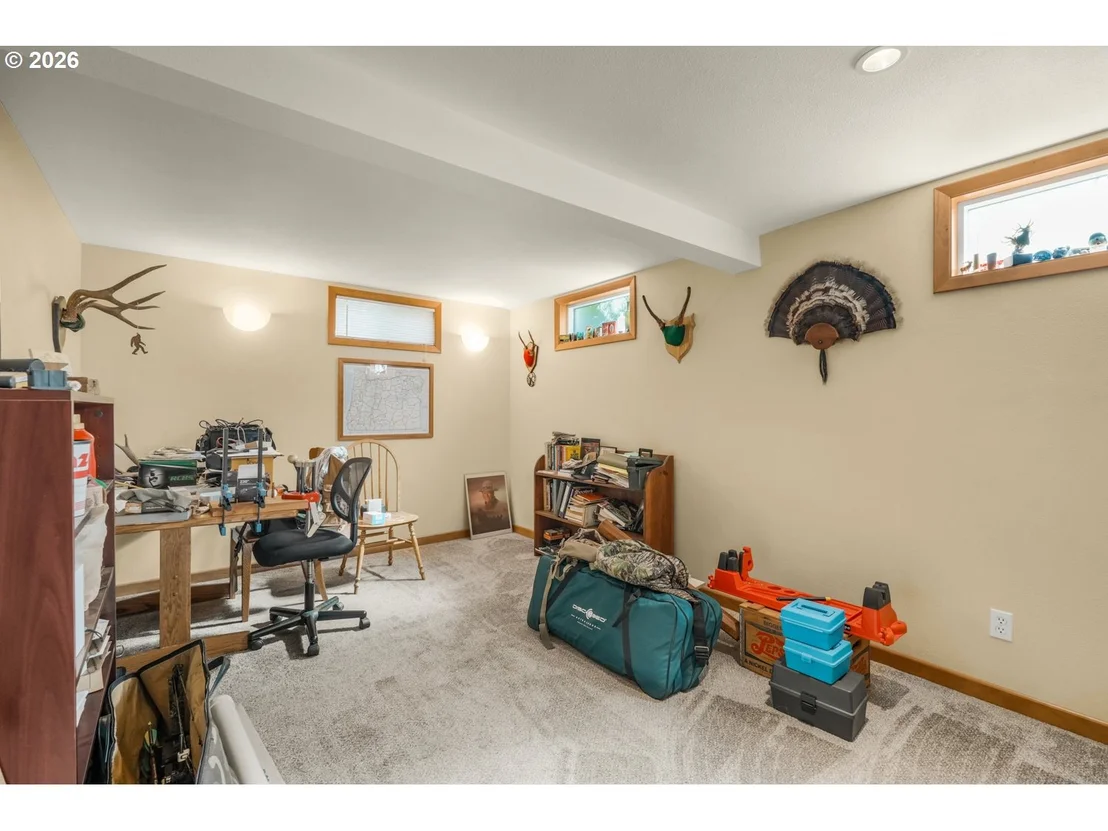 Photo of 230 PARK DR