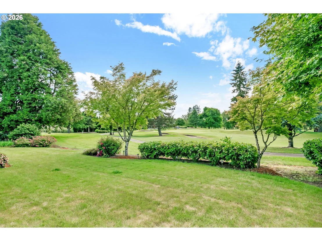 Photo of 1922 SPRINGHILL DR