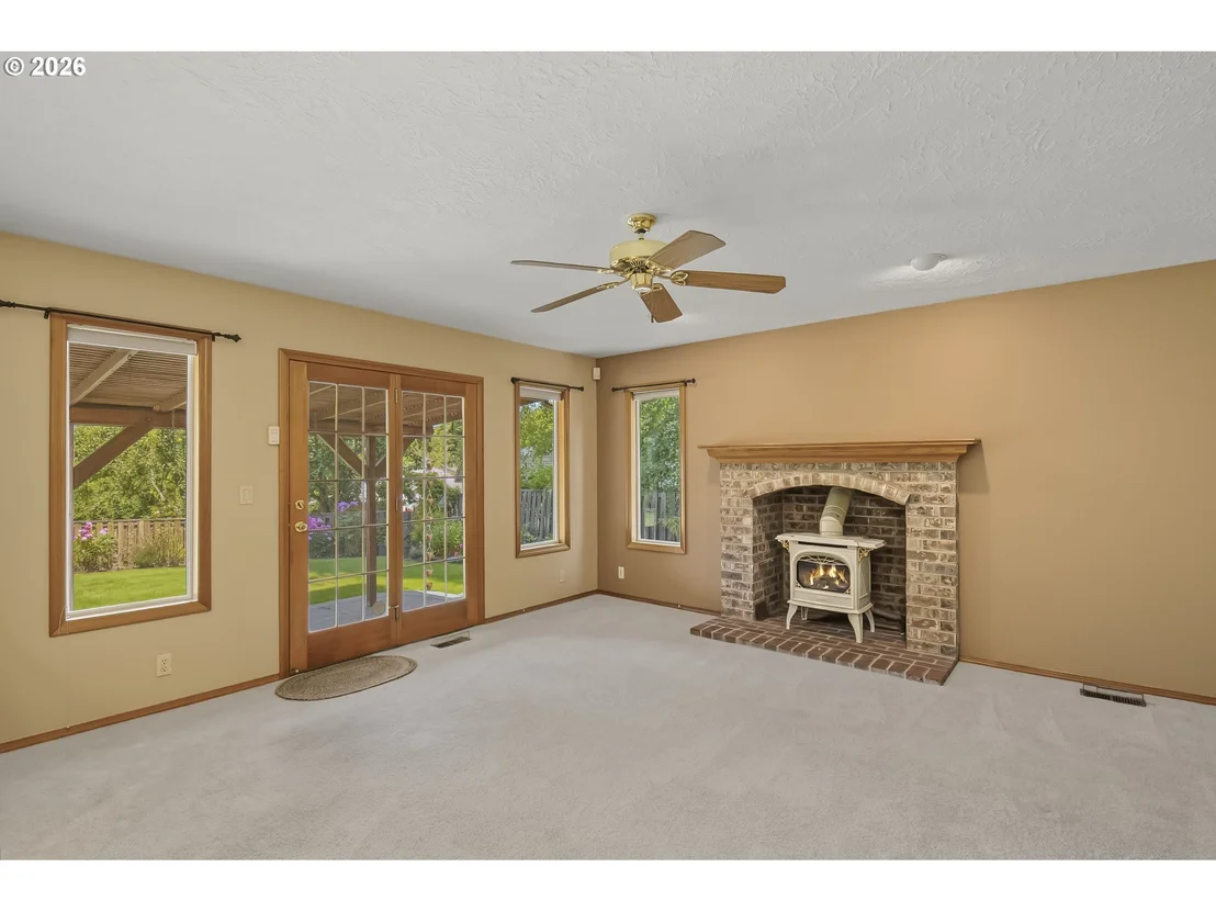 Photo of 4435 SE 14TH ST