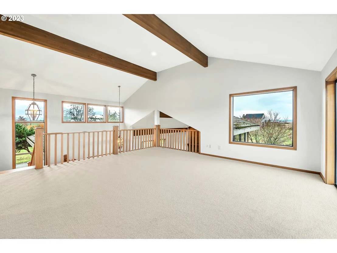 Photo of 27725 Royal