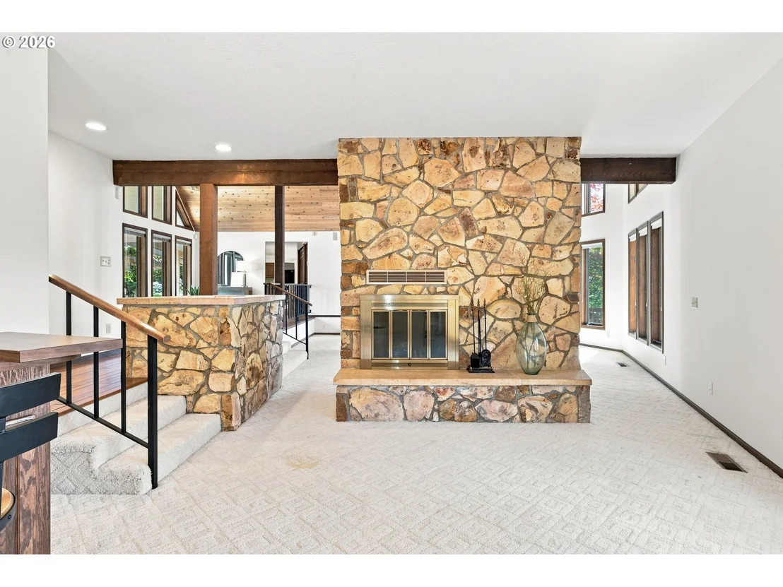 Photo of 87188 GREEN HILL RD