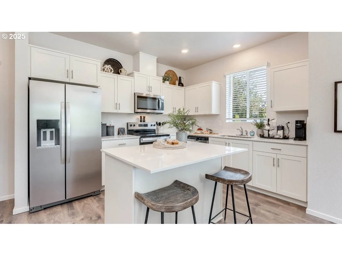 Photo of 3531 SW Hartley AVE