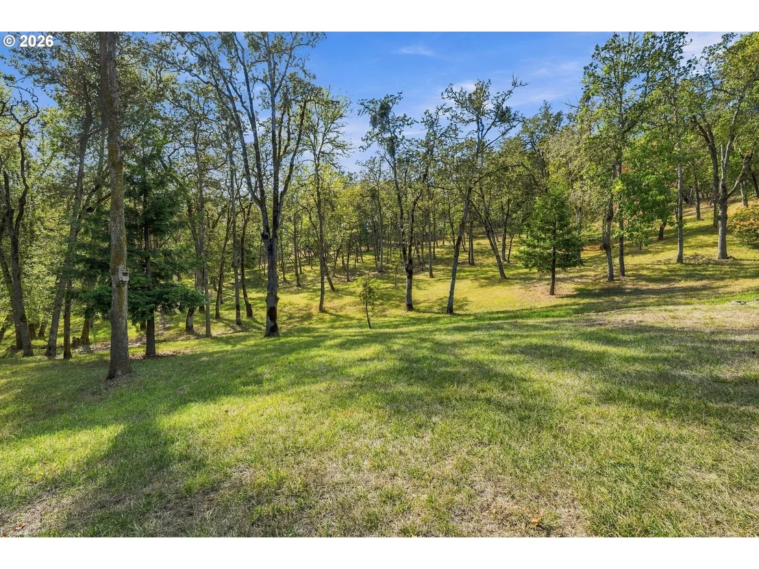 Photo of 711 SABLE DR