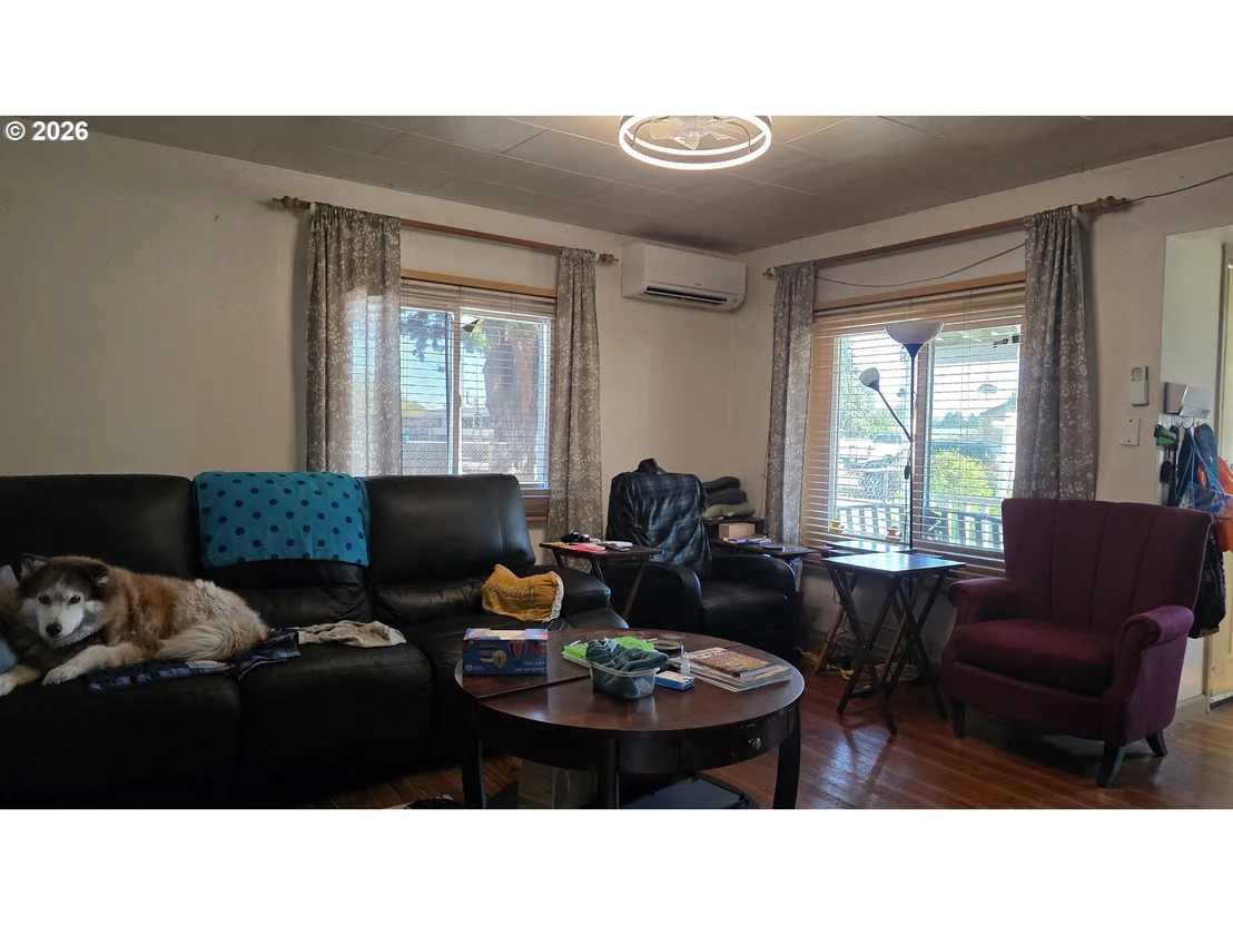 Photo of 3801 DOVE LN