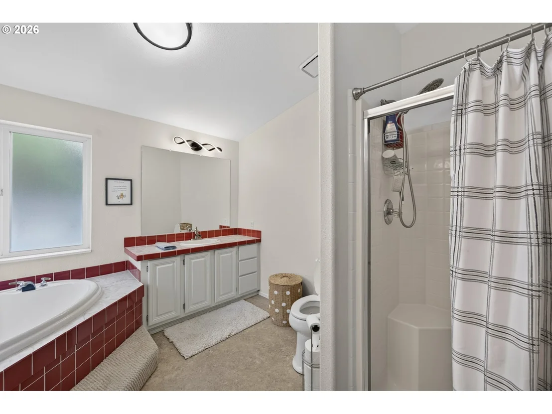 Photo of 438 SHERWOOD LOOP