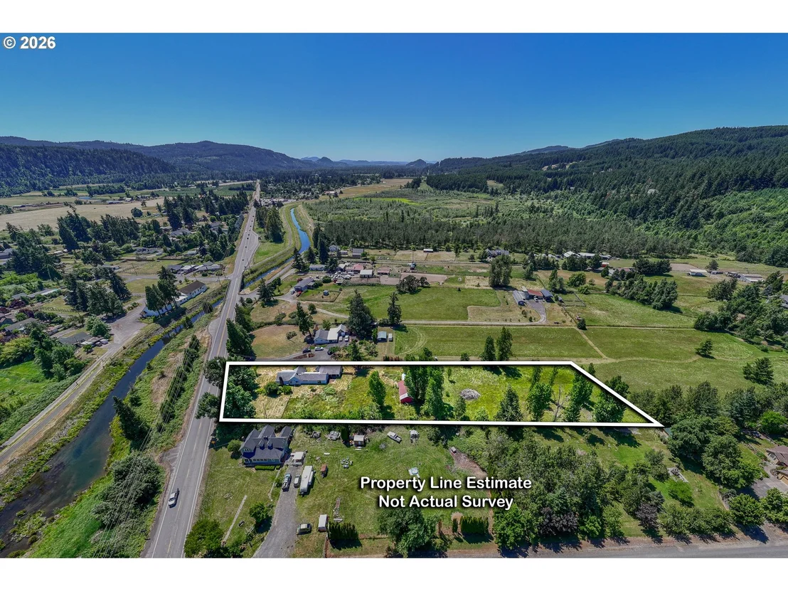 Photo of 39565 MCKENZIE HWY