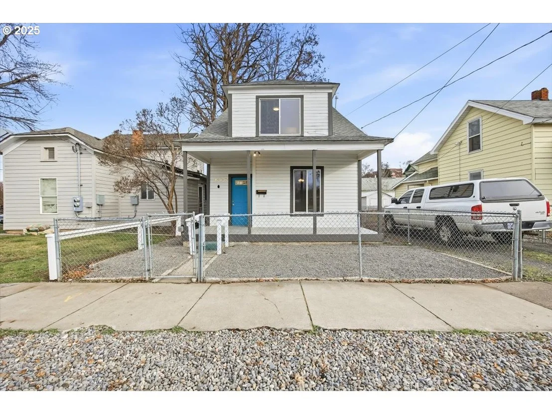 Photo of 606 SW 2ND ST