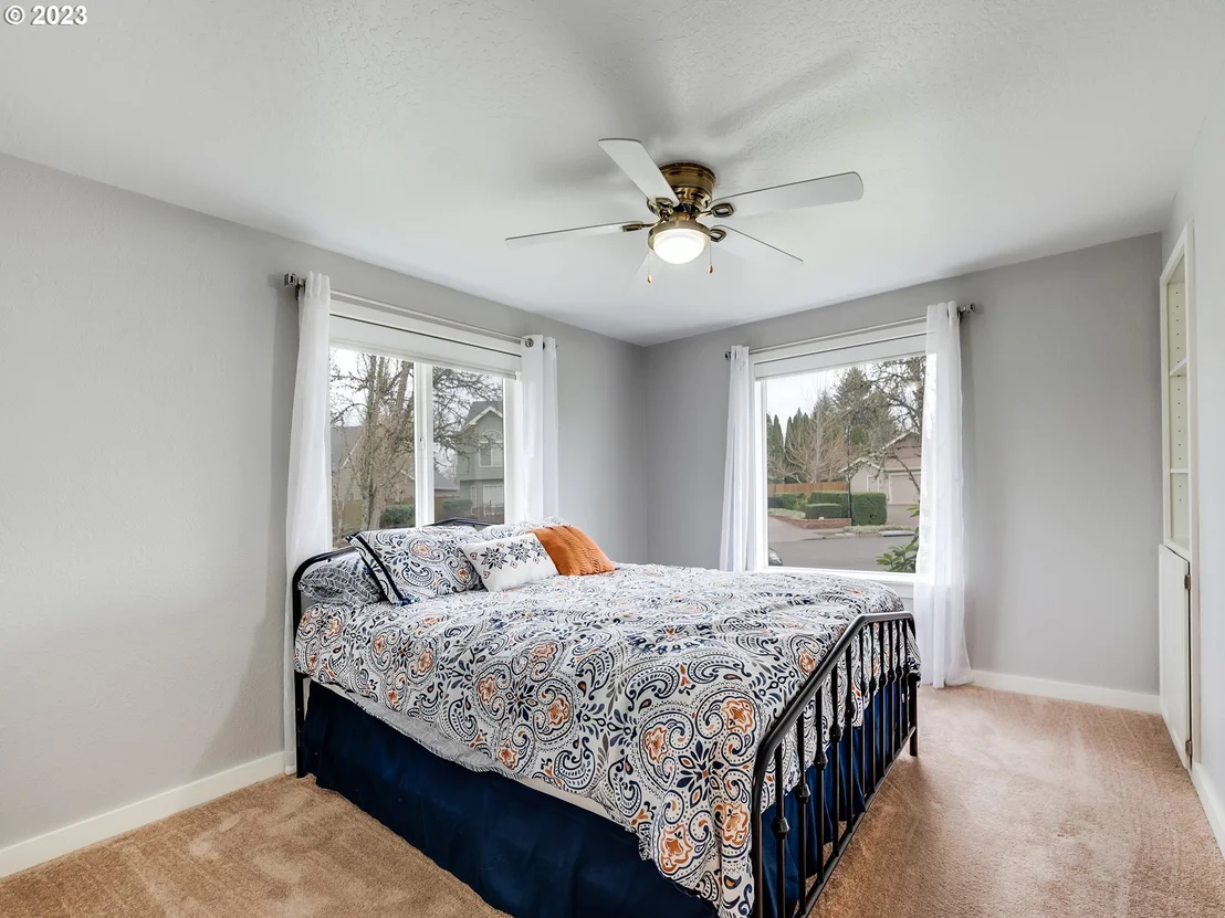 Photo of 51 SILVER OAK DR