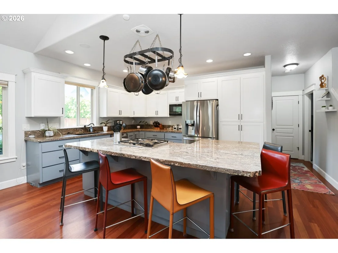 Photo of 347 LAZY AVE