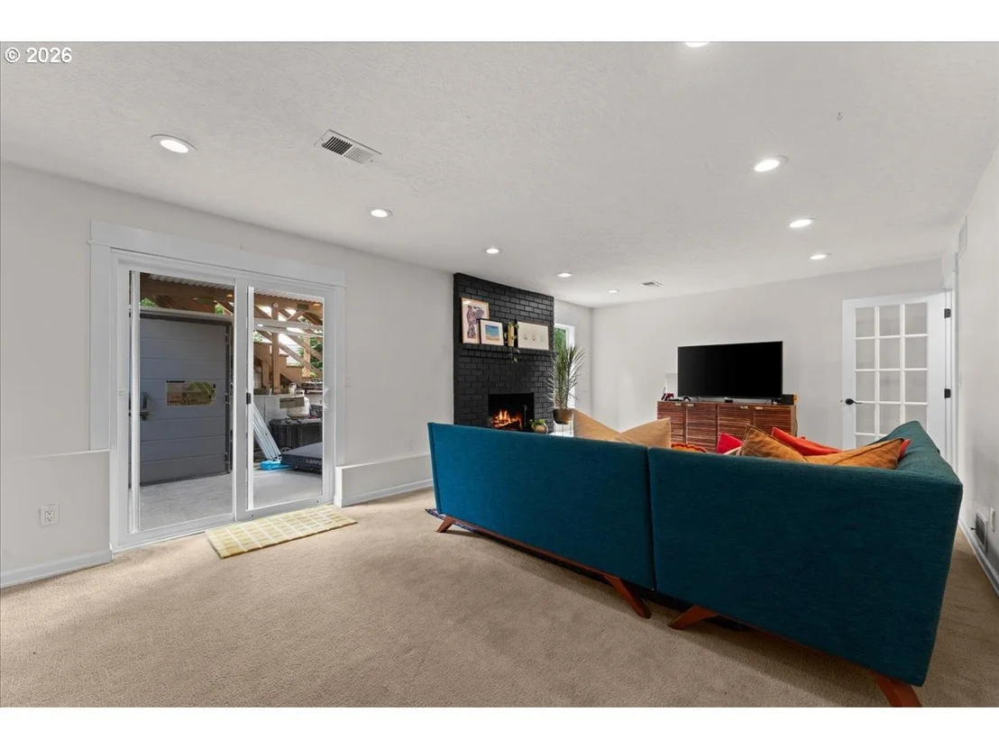 Photo of 1360 SW 19TH DR