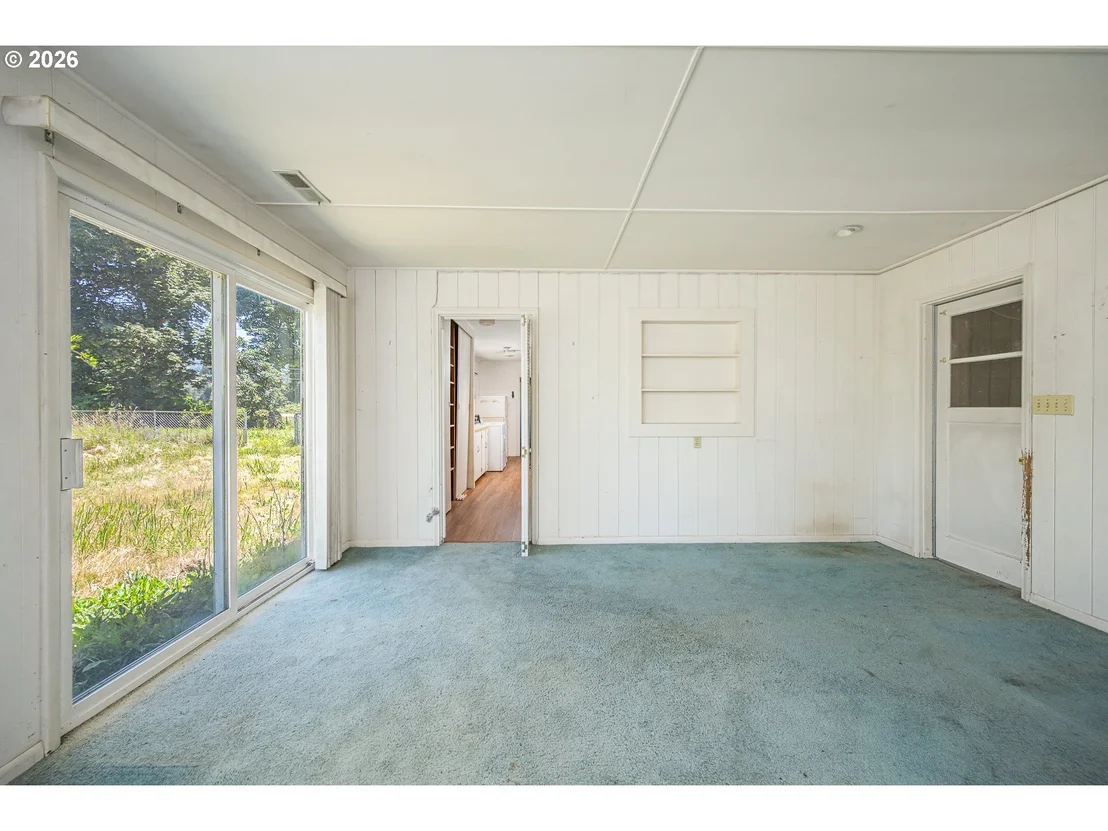 Photo of 39565 MCKENZIE HWY