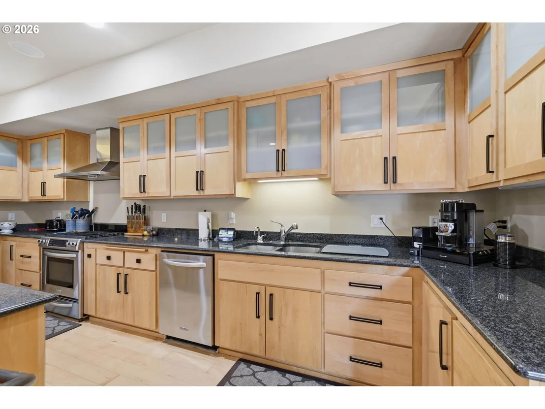 Photo of 2909 LORD BYRON PL