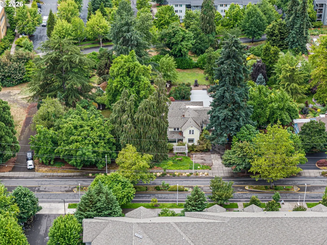 Photo of 292 S GARDEN WAY