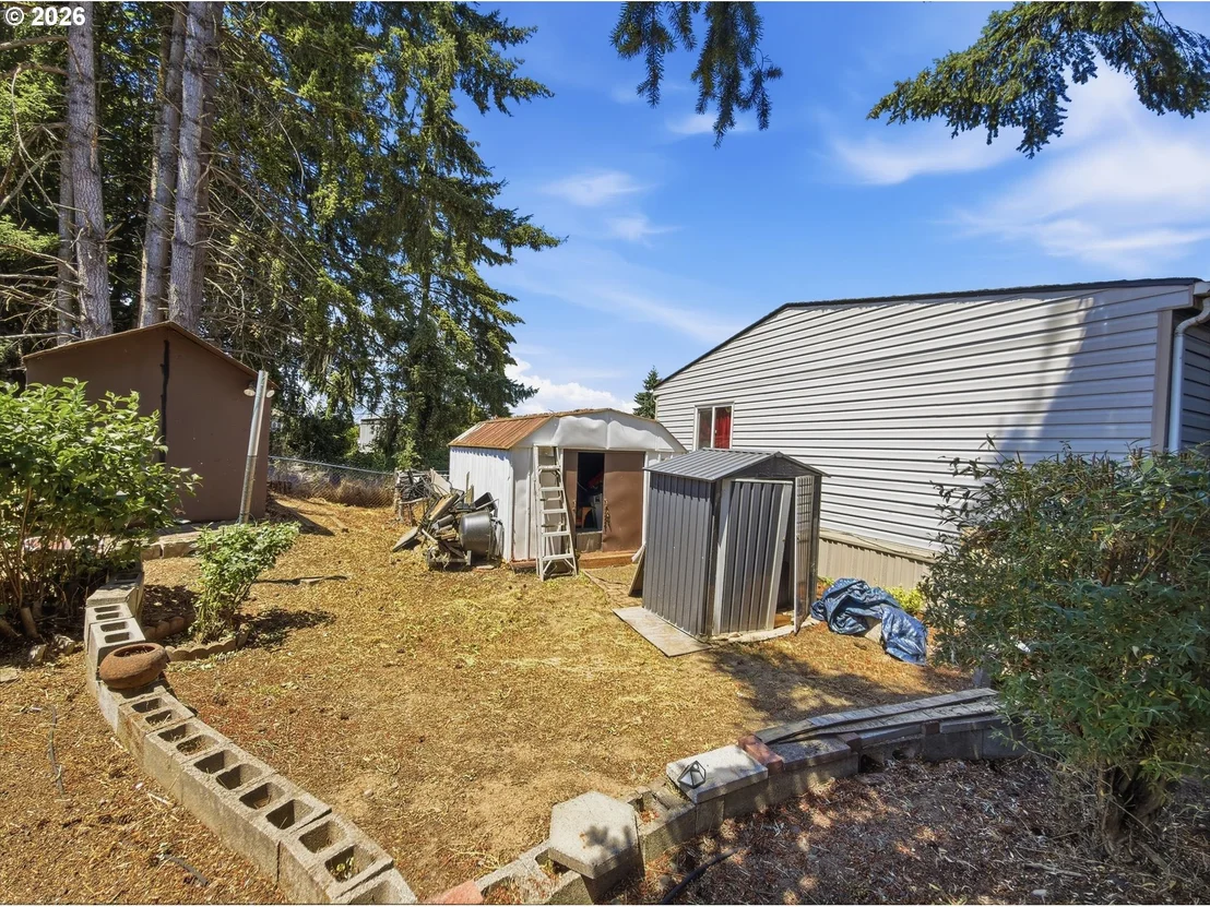 Photo of Unit 39 at 2145 31ST ST