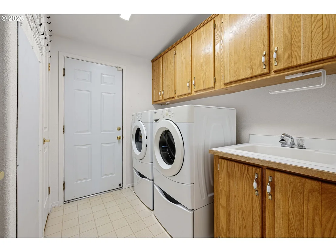 Photo of Unit 39 at 3220 CRESCENT AVE