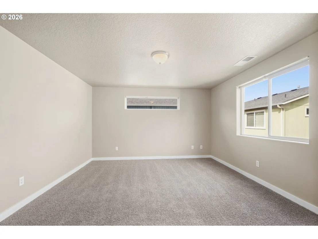 Photo of 2465 PARK VIEW DR