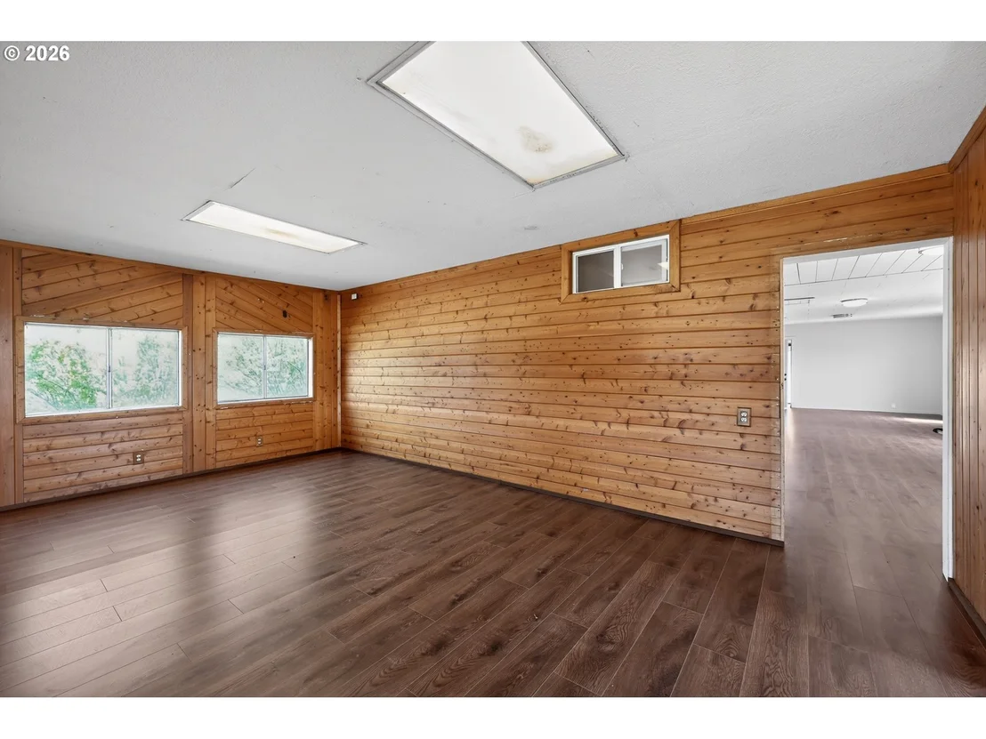 Photo of 25660 SPRAGUE RIVER RD