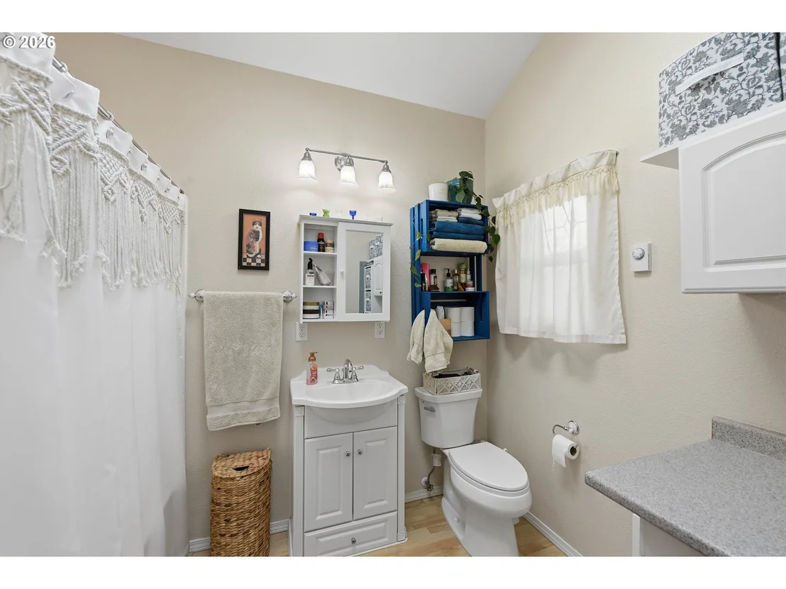 Photo of 10 PINE LN