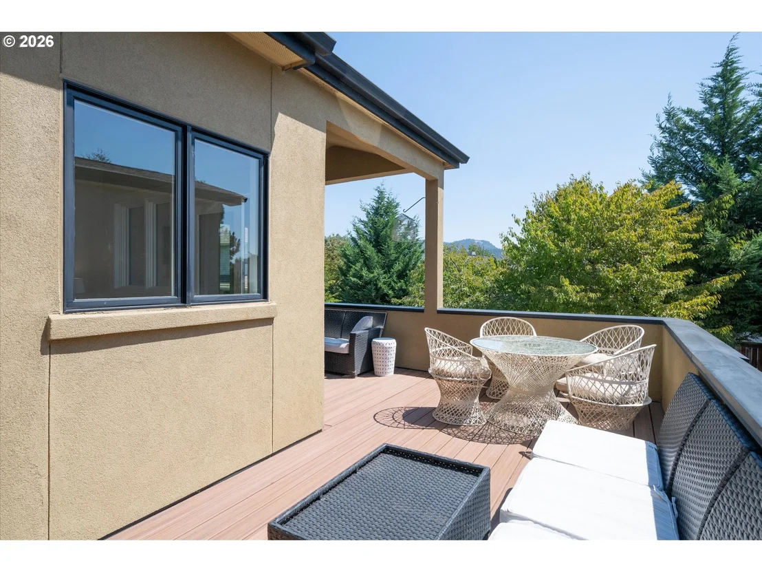 Photo of 2883 LORD BYRON PL