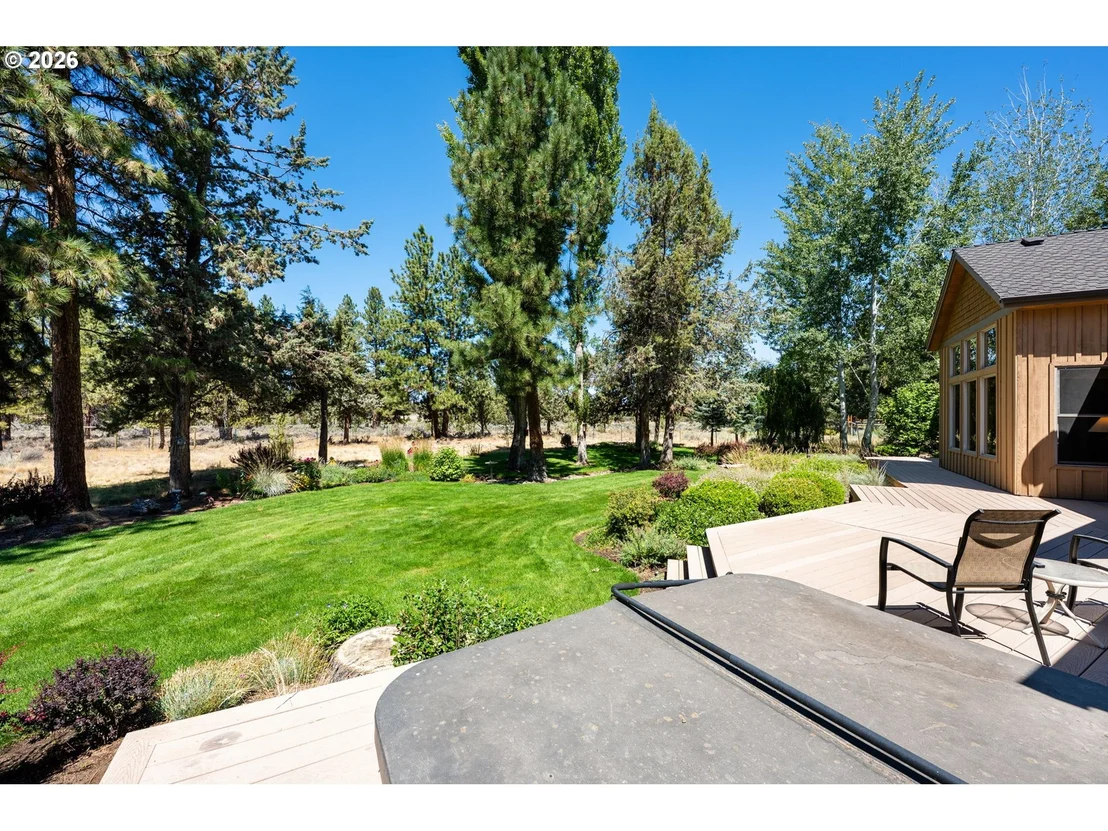 Photo of 17690 Mountain View RD SW