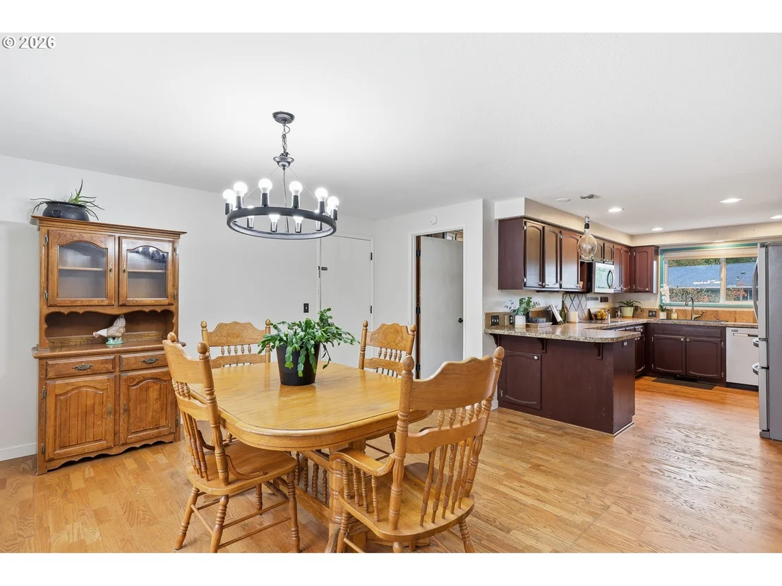 Photo of 460 TIMOTHY ST