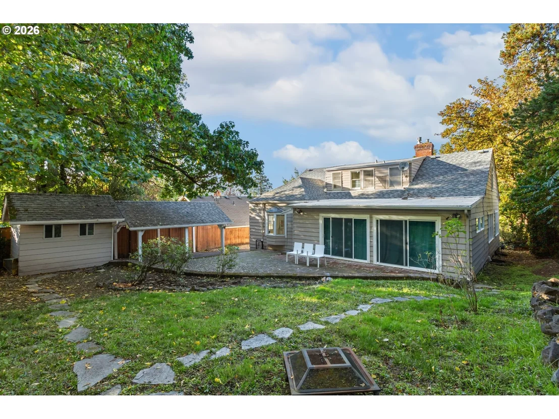 Photo of 2260 E 15TH AVE