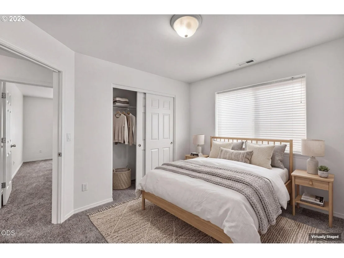 Photo of 2840 NE SEDALIA LOOP