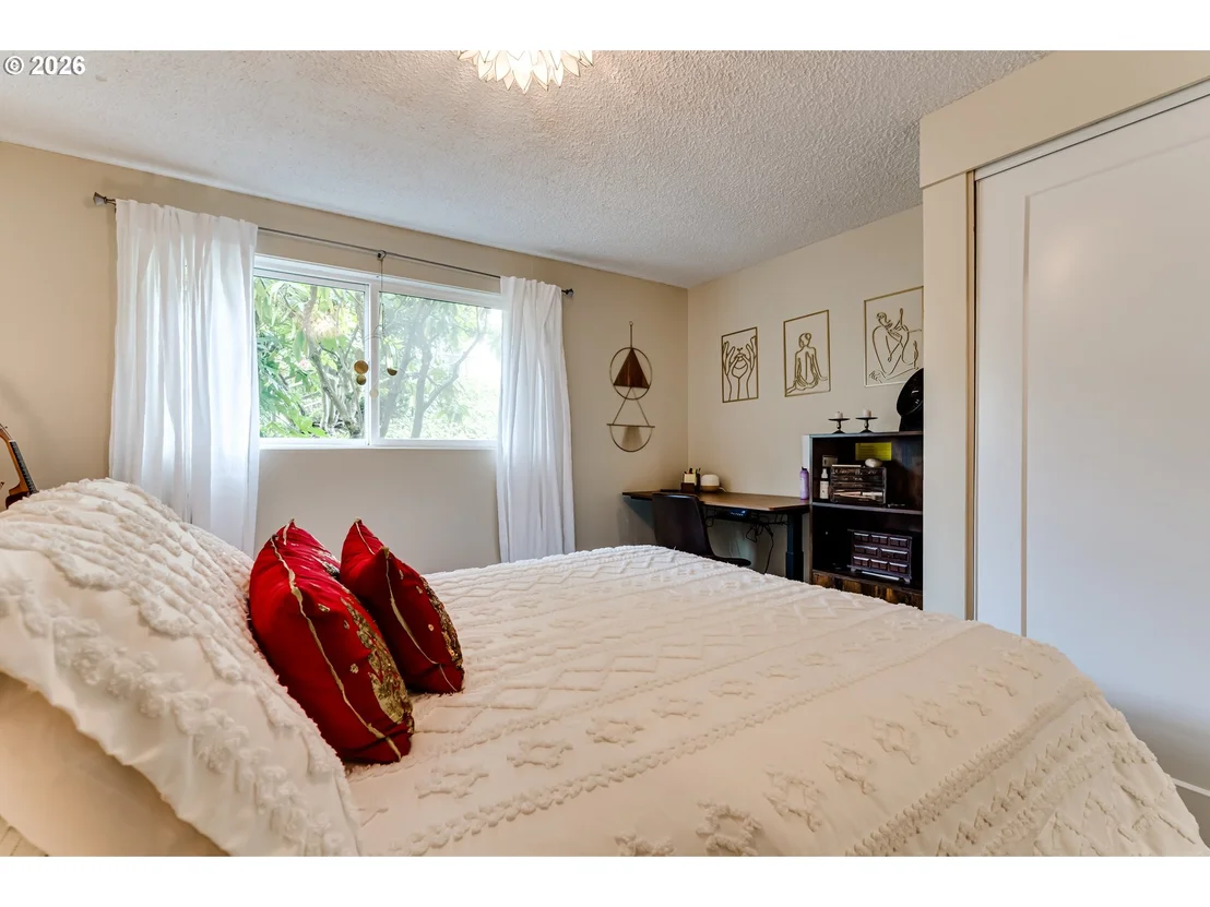 Photo of Unit A at 4083 DONALD ST