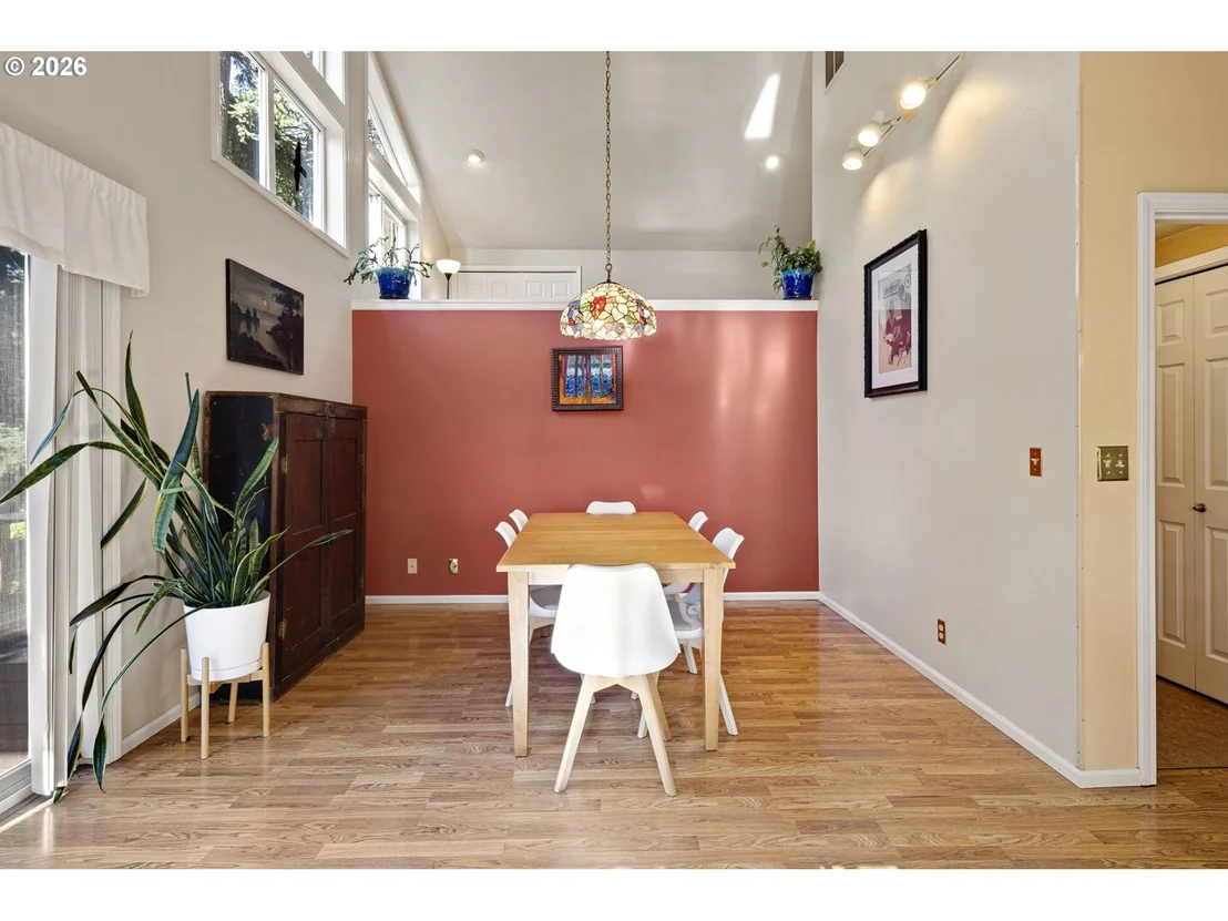 Photo of 2533 MOON MOUNTAIN DR