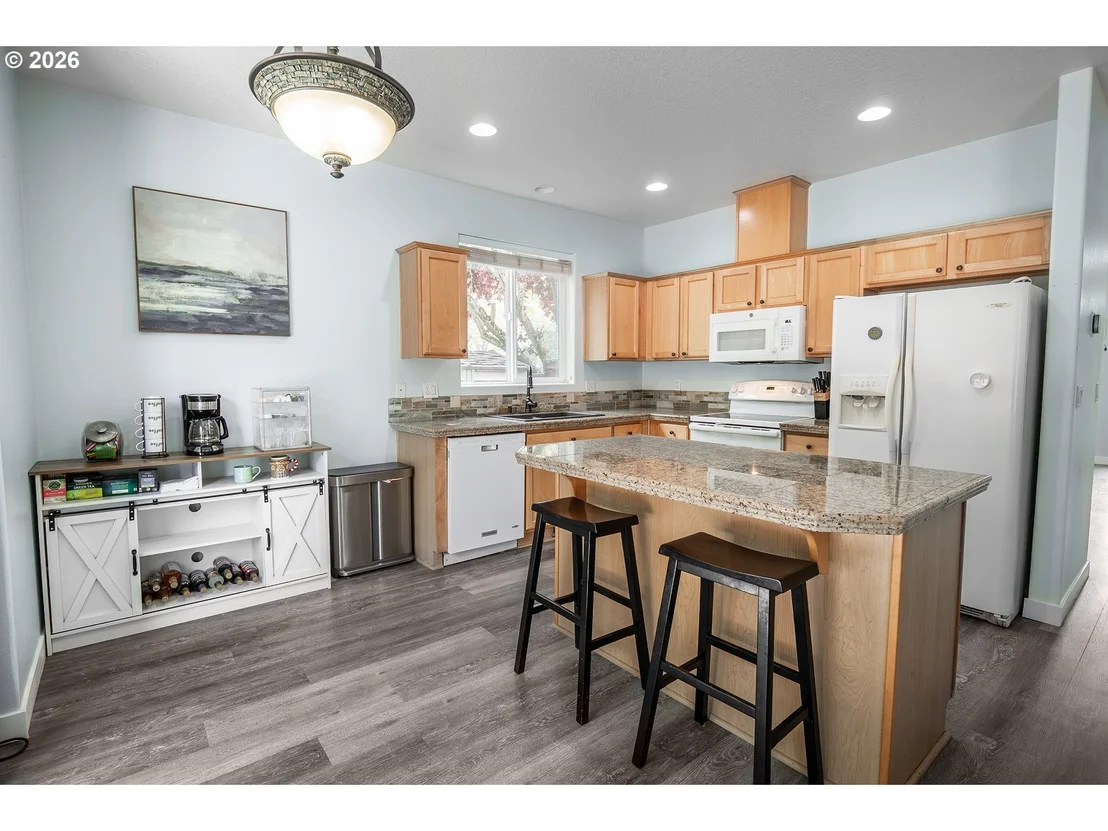 Photo of 1191 HEATHMAN DR