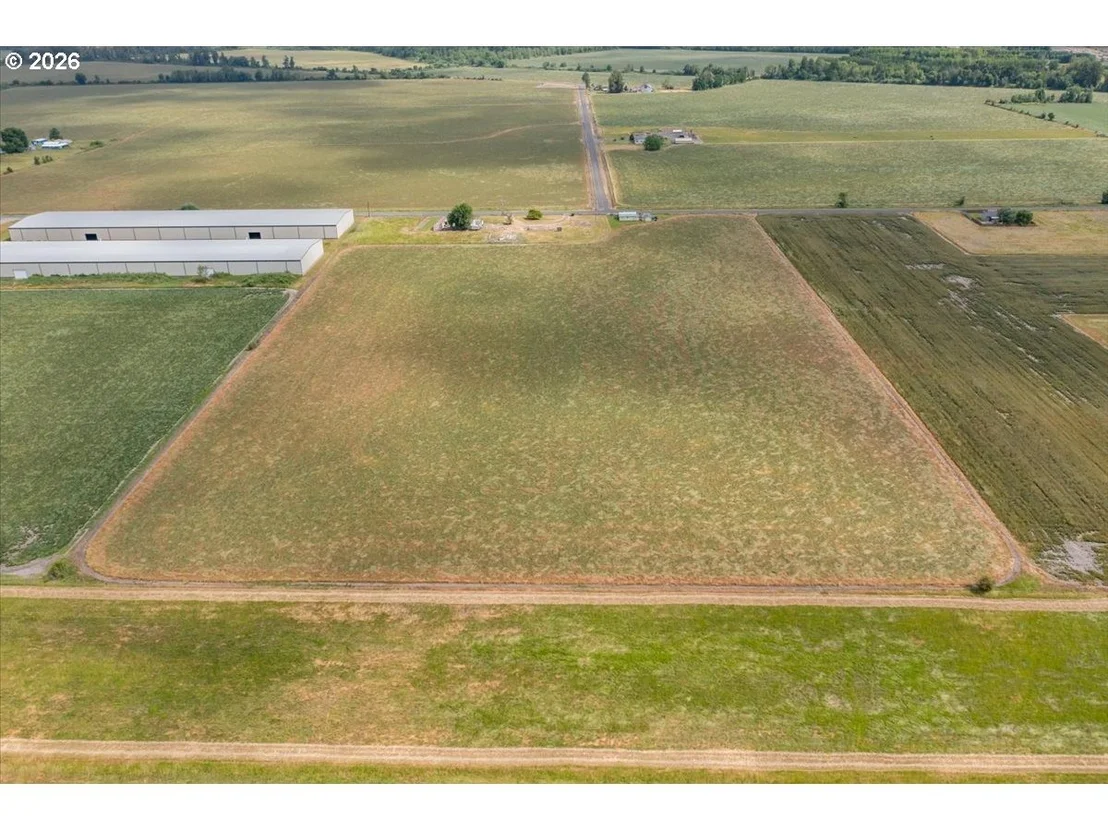 Photo of 1096 TALBOT RD