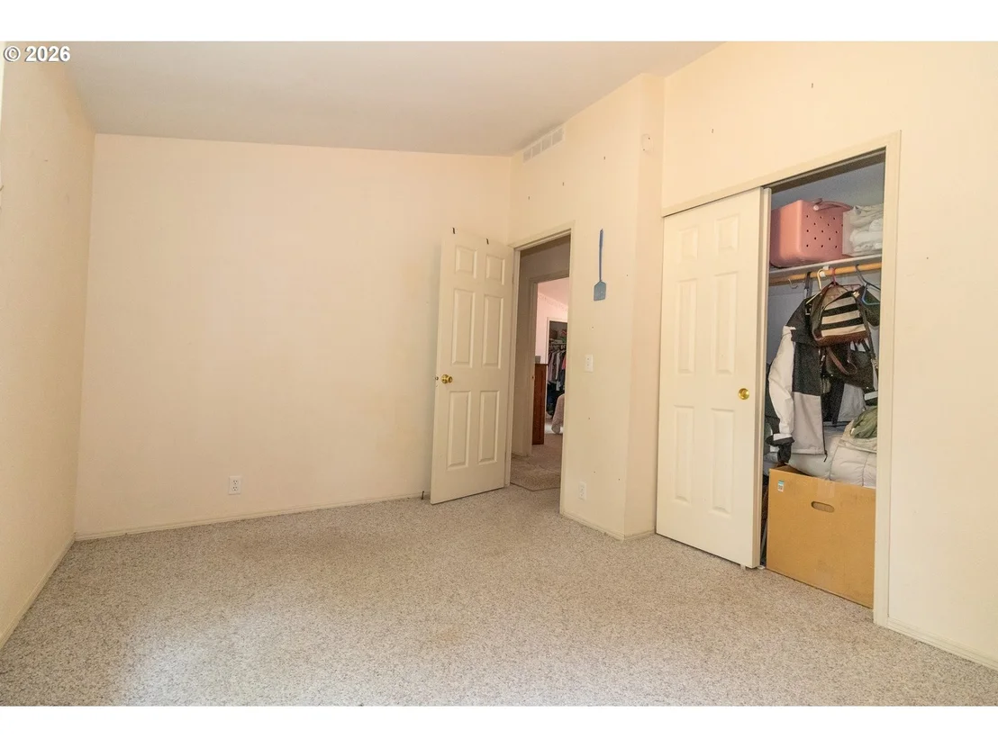 Photo of 4792 RHODODENDRON LOOP