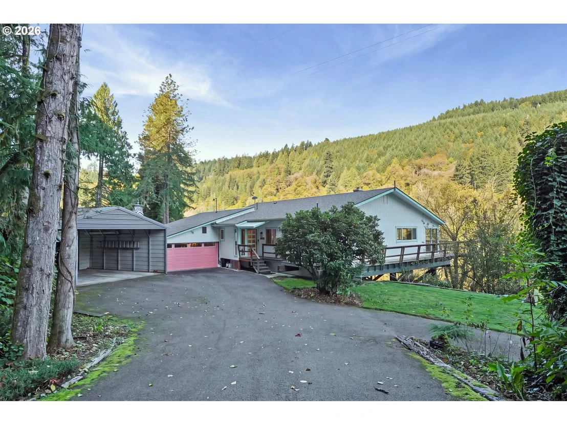Photo of 9959 SWEET CREEK RD